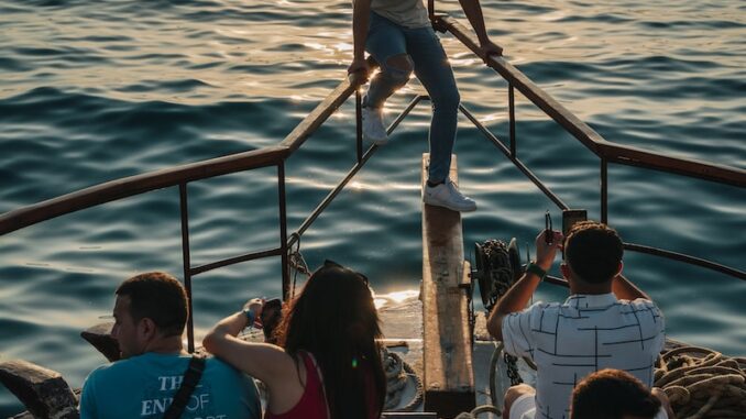 uploaded-image-suhut-turkiyenin-guzel-bir-ilcesi-1697883128029