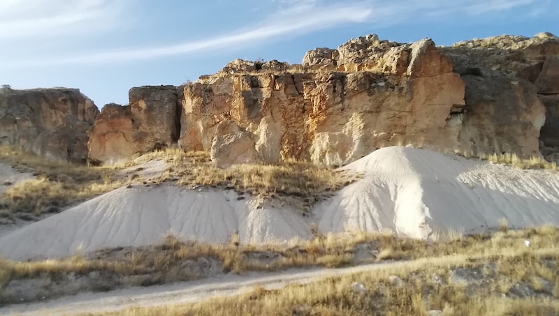 Şuhut'un Turizm Potansiyeli ve Tanıtım Çalışmaları Şuhut'un Turizm Potansiyeli ve Tanıtım Çalışmaları